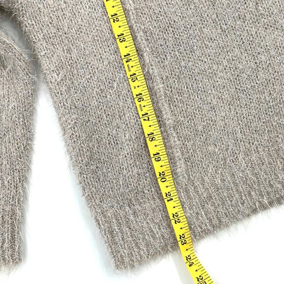Jennifer Lopez Pullover Women's Sweater, Tan W/ Silver Threads, Sz. L *READ* - Picture 7 of 10